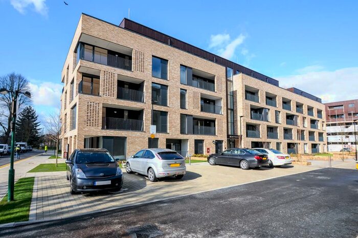 4 Bedroom Apartment To Rent In Alpine Walk, NW9