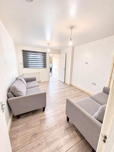 2 Bedroom Terraced House To Rent In The Link, Enfield, EN3
