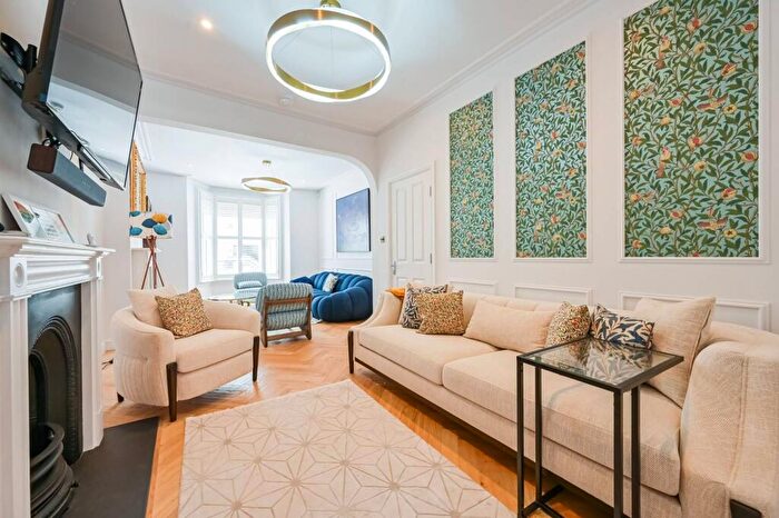 5 Bedroom Terraced House To Rent In Lambton Road, , Crouch End, London, N19