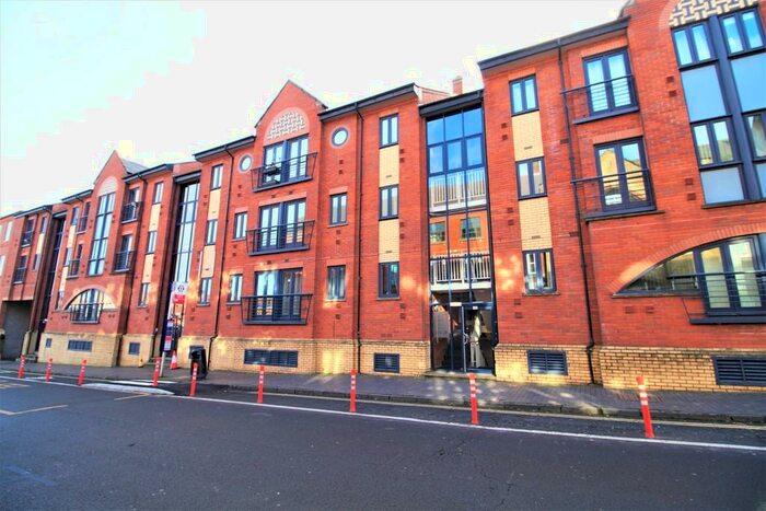 2 Bedroom Apartment To Rent In Farthing Court, Graham Street, Birmingham, B1