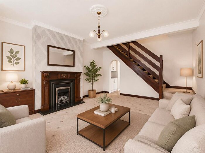 3 Bedroom Terraced House For Sale In Victoria Street, Hemsworth, Pontefract, WF9