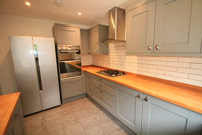 6 Bedroom Detached House To Rent In Cromwell Street, Nottingham, NG7