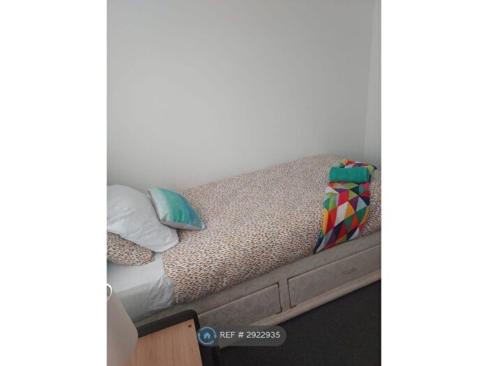 3 Bedroom Terraced House To Rent In Macauley Place, Kilmarnock, KA3