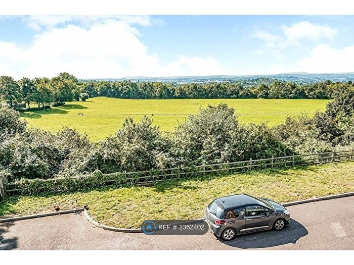 2 Bedroom Flat To Rent In Parkway Road, Dudley, DY1