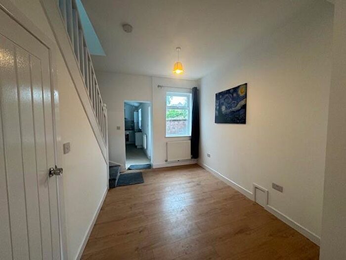 2 Bedroom End Of Terrace House To Rent In Windsor Avenue, Sale, M33