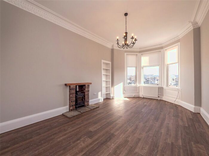 2 Bedroom Flat To Rent In Bangholm Terrace, Inverleith, Edinburgh, EH3