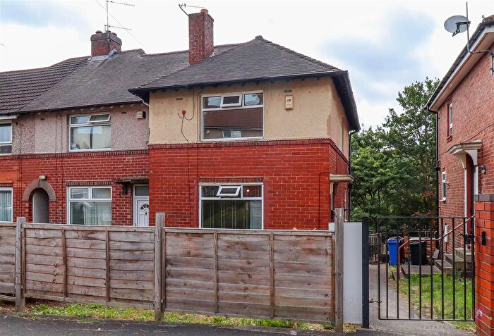 2 Bedroom End Of Terrace House To Rent In Lamb Road, Sheffield, S5