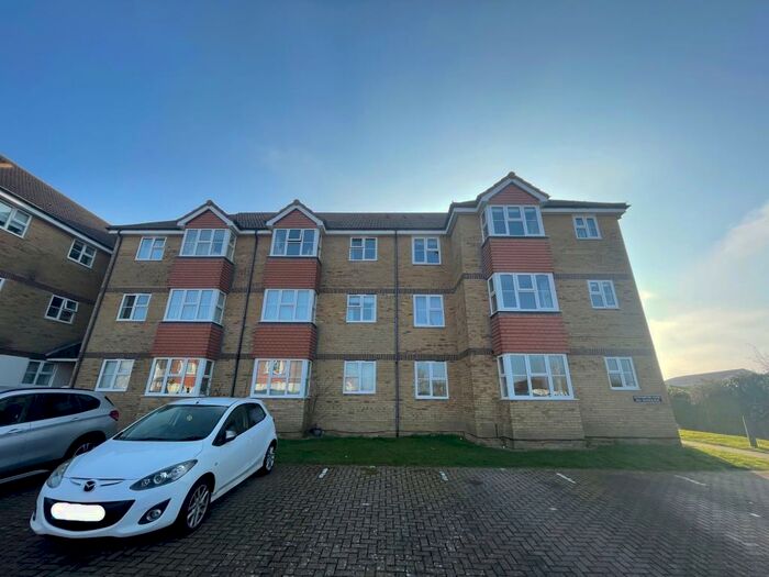 1 Bedroom Flat To Rent In Southampton Close, Eastbourne, BN23