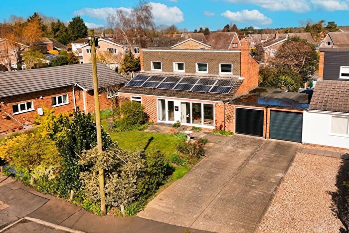 4 Bedroom Detached House For Sale In Sycamore Close, Loddon, Norwich, NR14