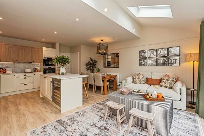 3 Bedroom Terraced House For Sale In Leighwood Fields, Cranleigh, Surrey, GU6