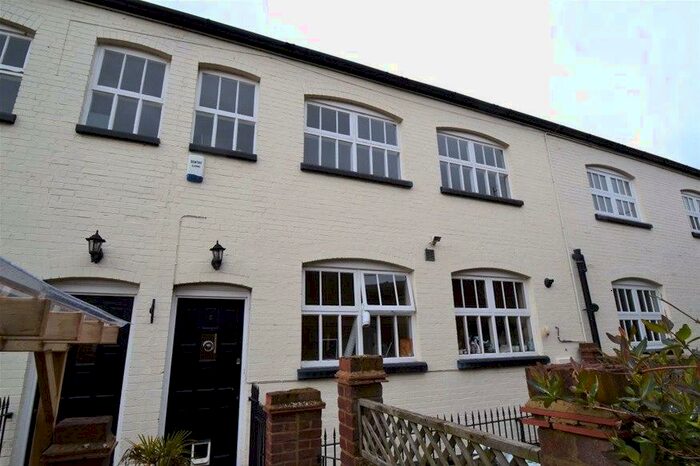 2 Bedroom Property To Rent In Victoria Street, St Albans, AL1