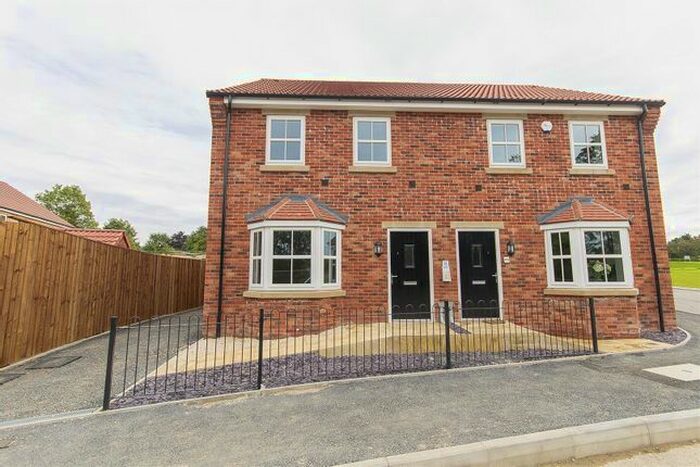 3 Bedroom Semi-Detached House For Sale In Hawthorne Meadows, Chesterfield Rd, Barlborough S43