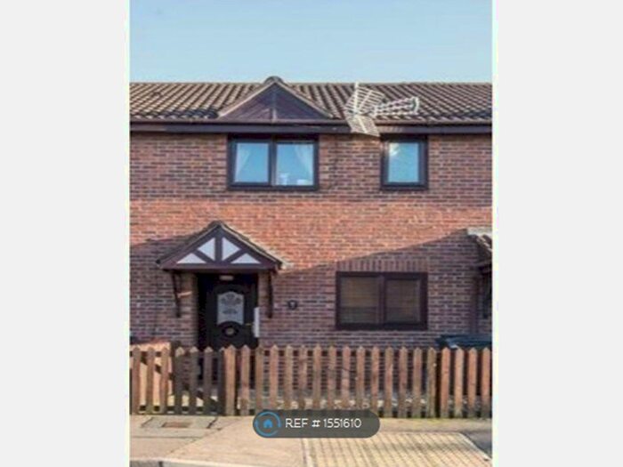 2 Bedroom Terraced House To Rent In High Bank, Newport, NP19