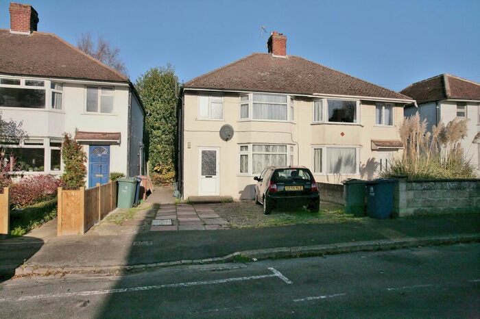 4 Bedroom Semi-Detached House To Rent In Mark Road, Headington, Oxford, Oxfordshire, OX3