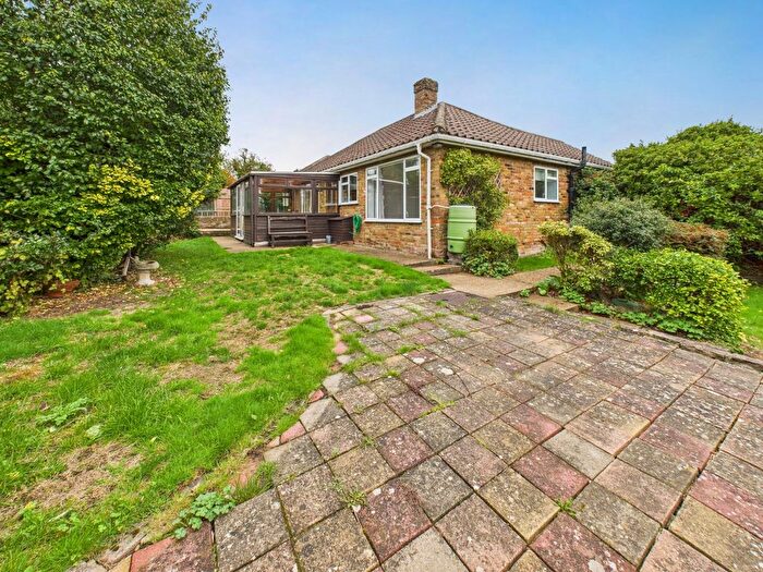 2 Bedroom Bungalow For Sale In Kings Close, Chalfont St. Giles, Buckinghamshire, HP8