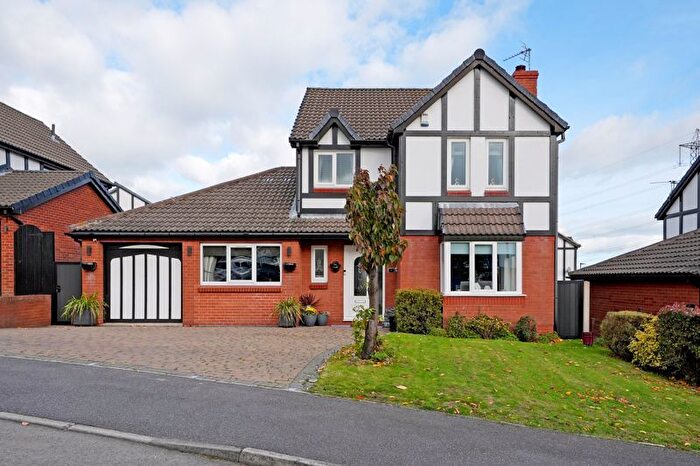 4 Bedroom Detached House For Sale In Meadow Gate Close, Sothall, Sheffield, S20