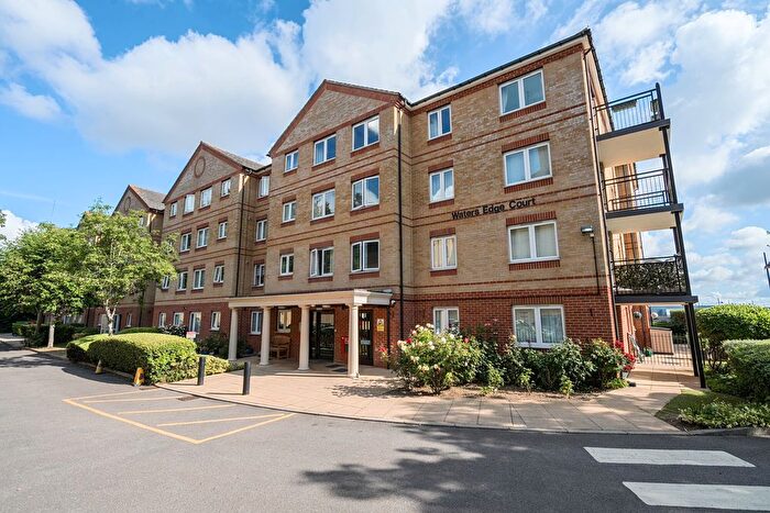 1 Bedroom Flat For Sale In Wharfside Close, Erith, DA8