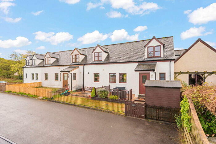 3 Bedroom Semi-Detached House For Sale In Whiteside Farm Lane, Bathgate, EH48