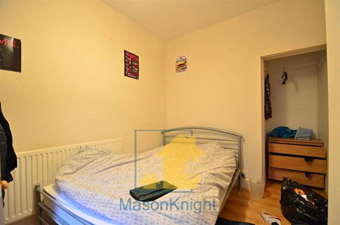 3 Bedroom Terraced House To Rent In Milner Road, Selly Oak, B29