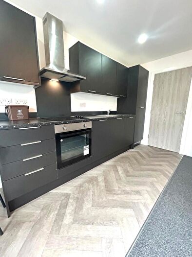 3 Bedroom Apartment To Rent In Richmond Road, Cardiff(City), CF24