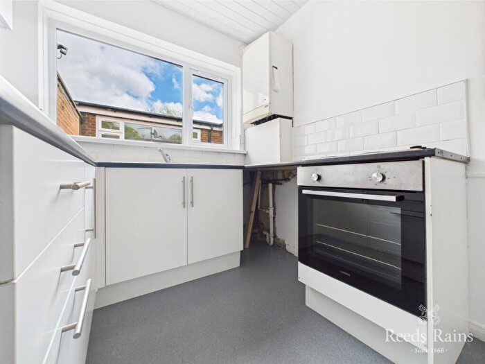 2 Bedroom Apartment For Sale In Cheveley Park Shopping Centre, Belmont, Durham, DH1
