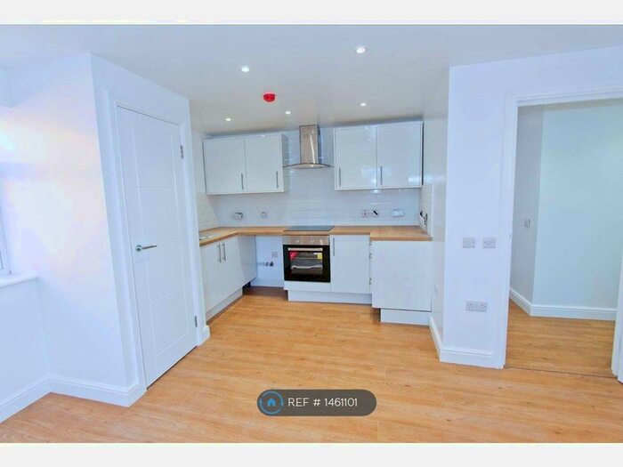 2 Bedroom Flat To Rent In The Nook, Anstey, Leicester, LE7