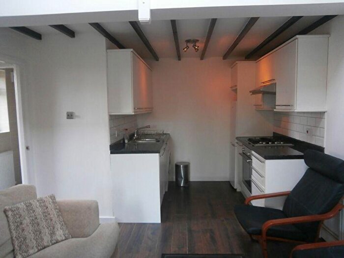 1 Bedroom Apartment To Rent In Aragon Hse, Ws, SK9