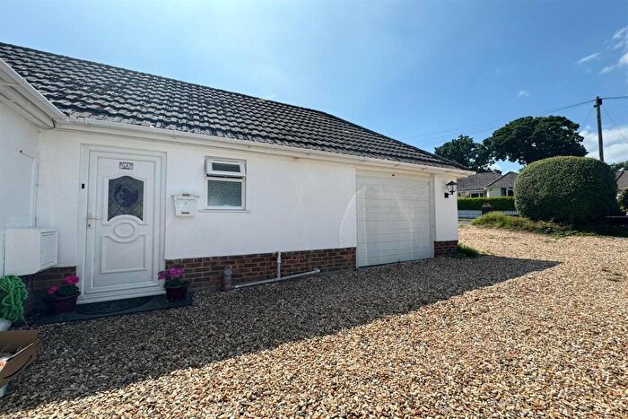 2 Bedroom Semi-Detached Bungalow To Rent In West Parley, BH22
