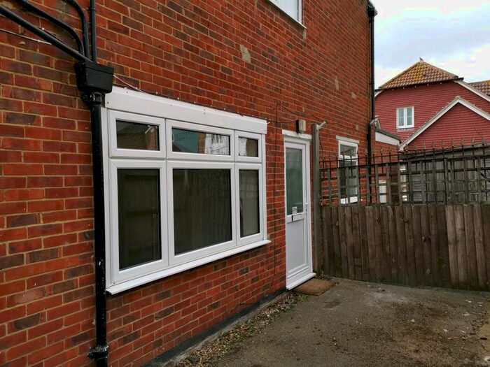 2 Bedroom Flat To Rent In Pagham Road, Pagham, Bognor Regis, PO21