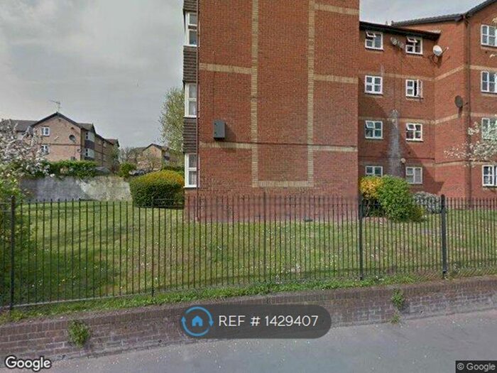 2 Bedroom Flat To Rent In Gainsborough Court, London, SE16