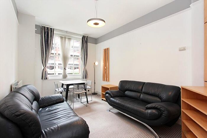 2 Bedroom Flat To Rent In Grove End Road, London, NW8