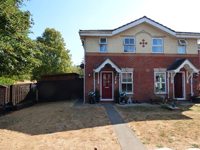 2 Bedroom Semi-Detached House For Sale In Dogwood Close, Malvern, WR14