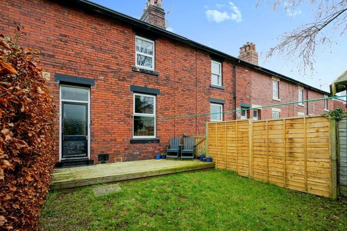 2 Bedroom Terraced House For Sale In West View, Arthington, Otley, LS21