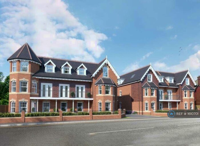 2 Bedroom Flat To Rent In Chapman Heights, Bournemouth, BH1