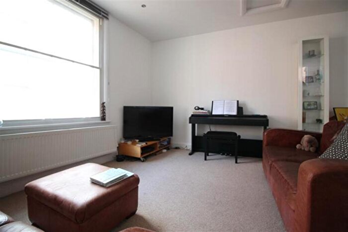 2 Bedroom Apartment To Rent In Warehouse Two, / Plumptre Street, Lace Market, NG1