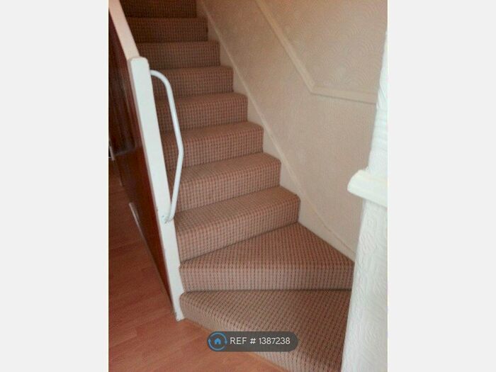 3 Bedroom Terraced House To Rent In Connor Road, London, RM9