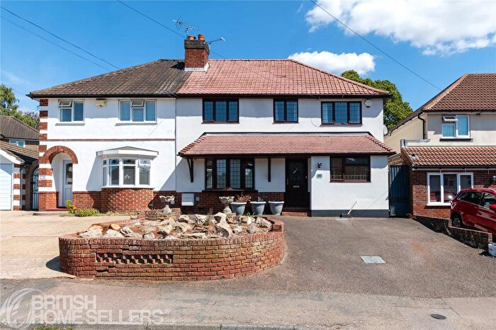 4 Bedroom Semi-Detached House For Sale In Wickenden Road, Sevenoaks, Kent, TN13