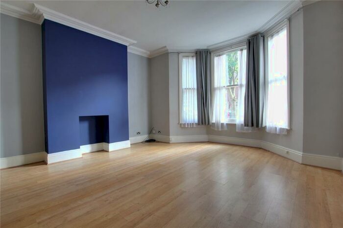 1 Bedroom Ground Flat To Rent In Ground Floor Flat, Victoria Avenue, HU5