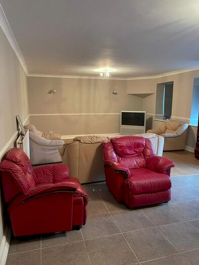 6 Bedroom Detached House To Rent In Belmont Park Road, London, E10