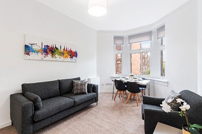 2 Bedroom Flat To Rent In Garrioch Road, North Kelvinside, Glasgow, G20