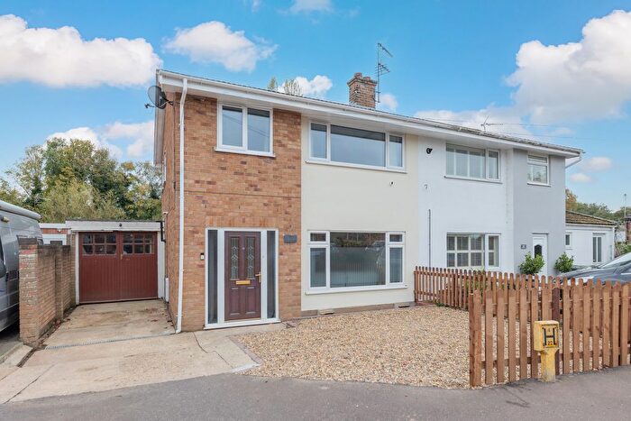 3 Bedroom Semi-Detached House For Sale In Station Road South, Belton, Great Yarmouth, NR31