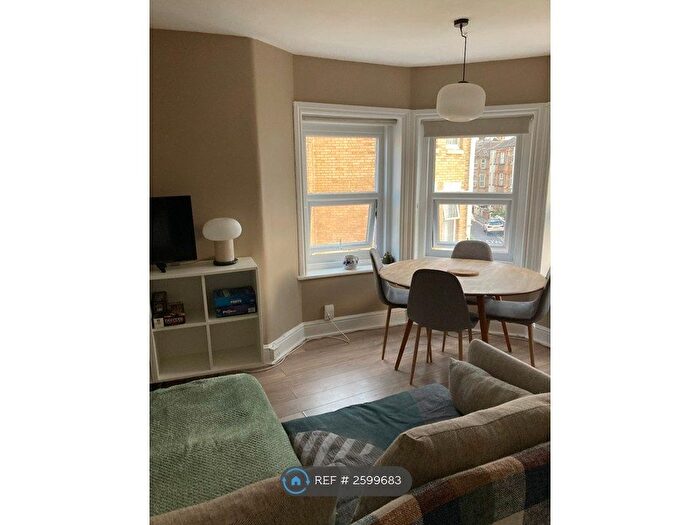 2 Bedroom Flat To Rent In Purbeck Road, Bournemouth, BH2