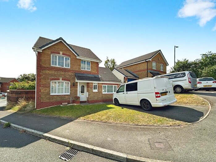 3 Bedroom Detached House For Sale In Cae Ffynnon, Penybryn, Hengoed, CF82
