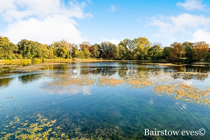 1 Bedroom Flat To Rent In St. Aubyns, London, E11