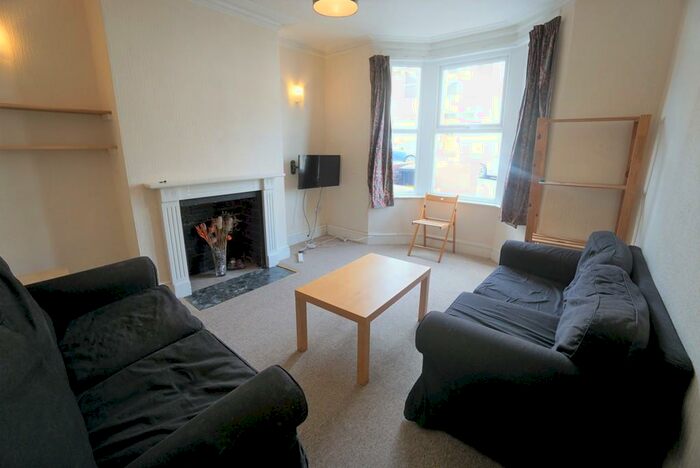 4 Bedroom Terraced House To Rent In Doone Road, Horfield, BS7
