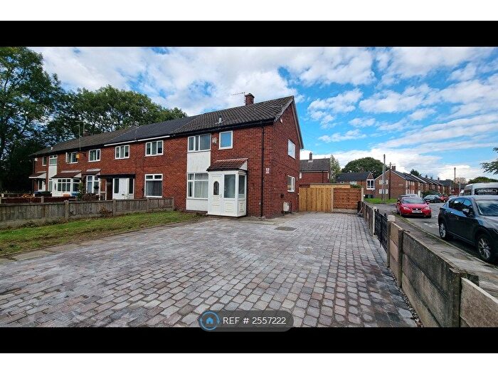 3 Bedroom End Of Terrace House To Rent In Evergreen Walk, Sale, M33