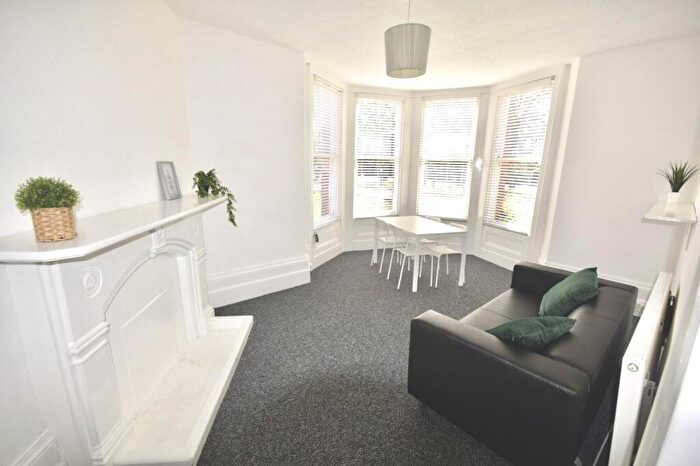 2 Bedroom House To Rent In Princes Avenue, Liverpool, L8