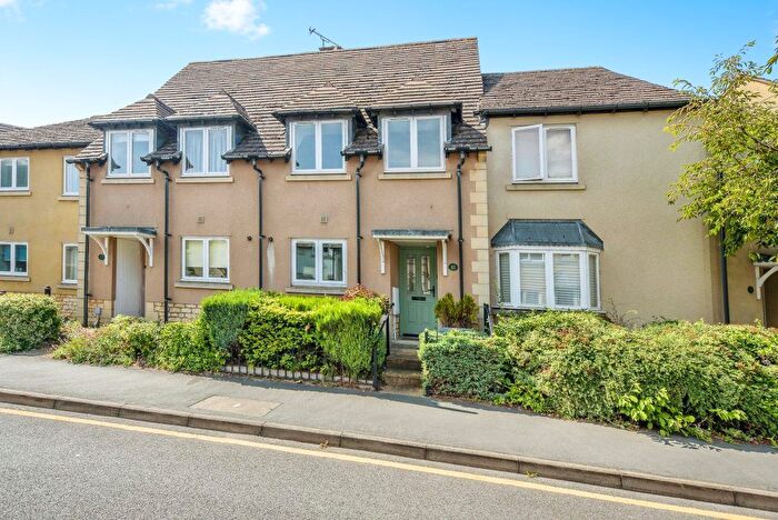 3 Bedroom Terraced House For Sale In Gresley Drive, Stamford, PE9