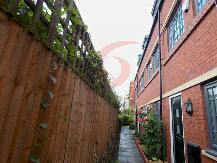 3 Bedroom Town House To Rent In Wolsey Island Way, Abbey Quarter, Leicester, LE4