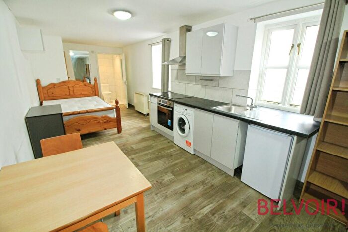 Studio To Rent In Bath Street, Nottingham, NG1